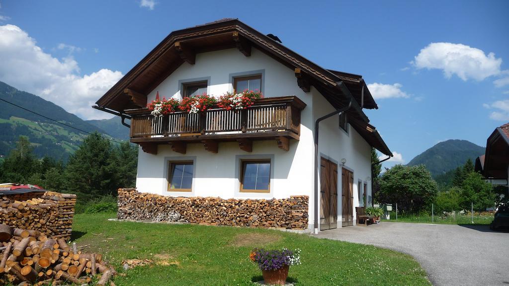 Ferienwohnung Waschnig Greifenburg Pokoj fotografie